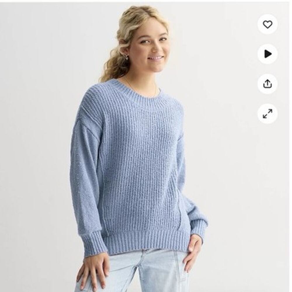 SO Women's 2X Plus Cornflower Blue Boucle Knit Sweater Oversized Crewneck NWT